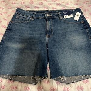 Old Navy Mid-Rise Loose Jeans Shorts